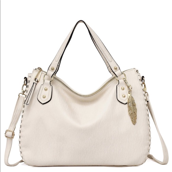 jessica simpson selena purse